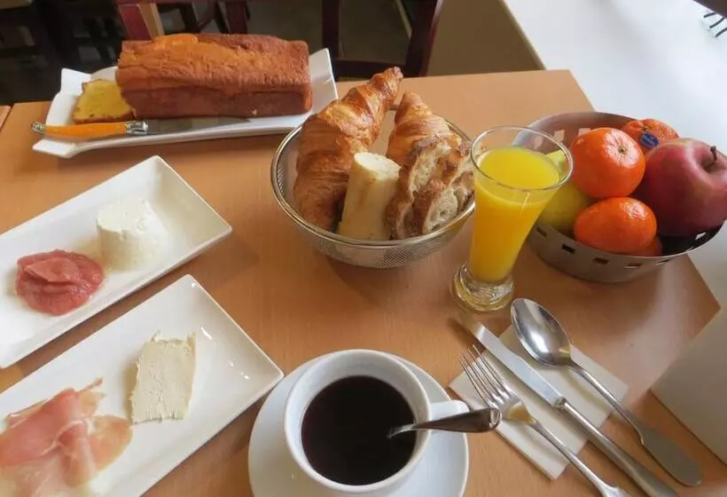 Hotelli Auberge Bressane De Buellas