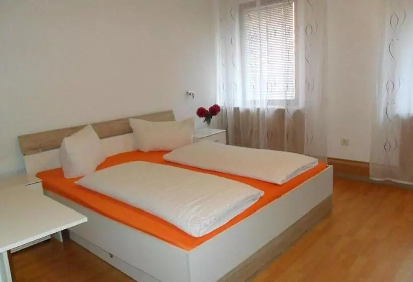 Hotel Hirsch