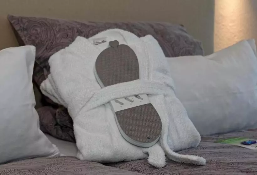 Hotelli Suit  & Frühstück Zum Latschen   Adults Only