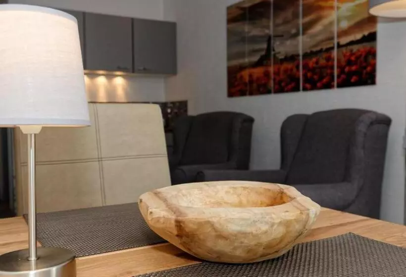 Hotelli Suit  & Frühstück Zum Latschen   Adults Only