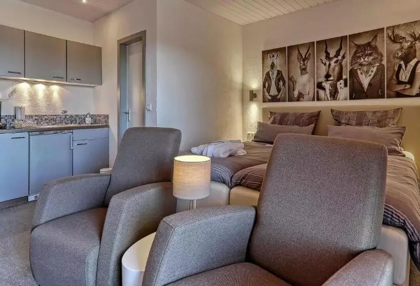 Hotelli Suit  & Frühstück Zum Latschen   Adults Only