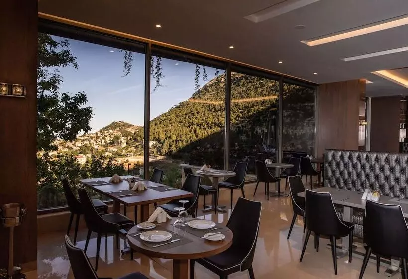 Mist Hotel & Spa