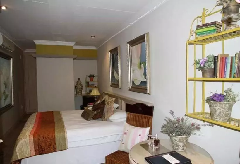 ペンション Bambelela Lodge