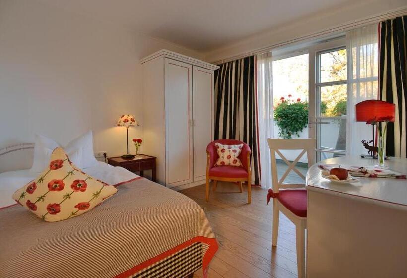 Romantik Hotel & Restaurant Hirsch