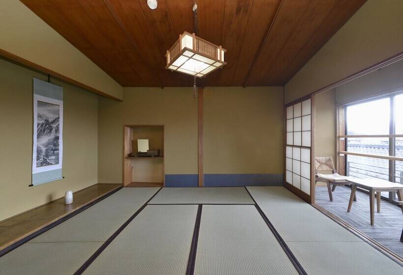 Zen Hostel