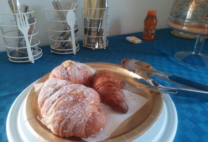 Bed & Breakfast Suite