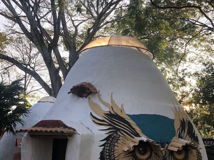 Ecohotel Ambrosia Lodge