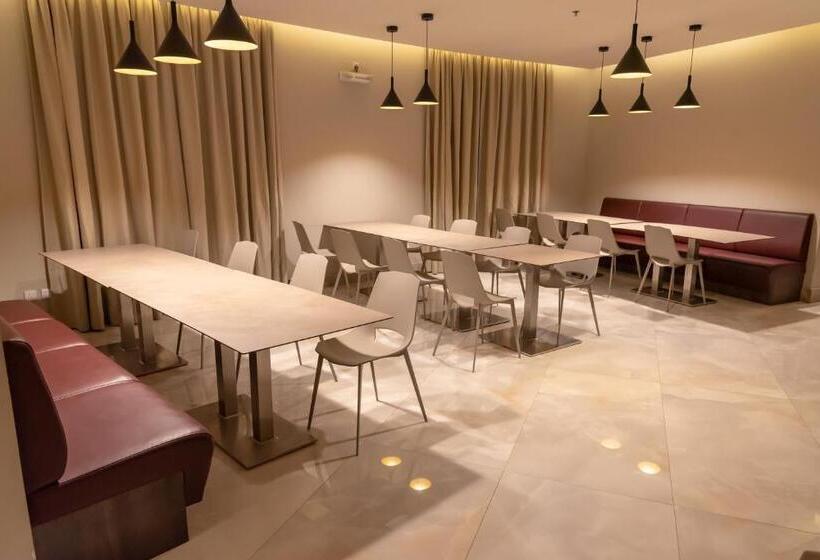 Hotel اخيار المحبس