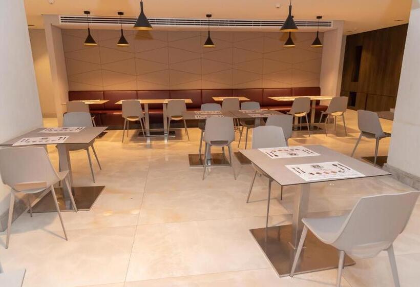 Hotel اخيار المحبس