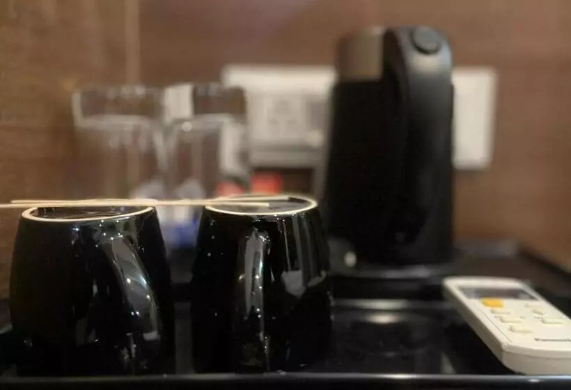 ホテル Avenue Suites Near International Airport Bangalore