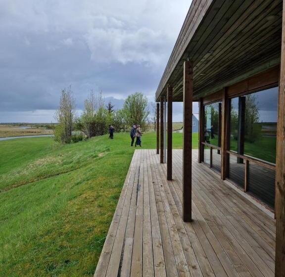 هتل West Ranga Lodge