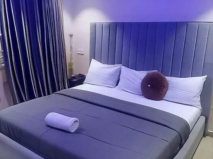 Ikad Hotel And Suite