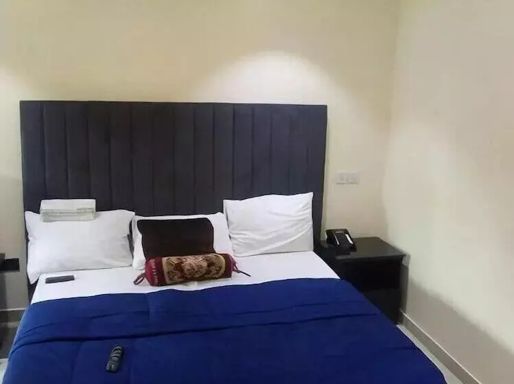 Ikad Hotel And Suite