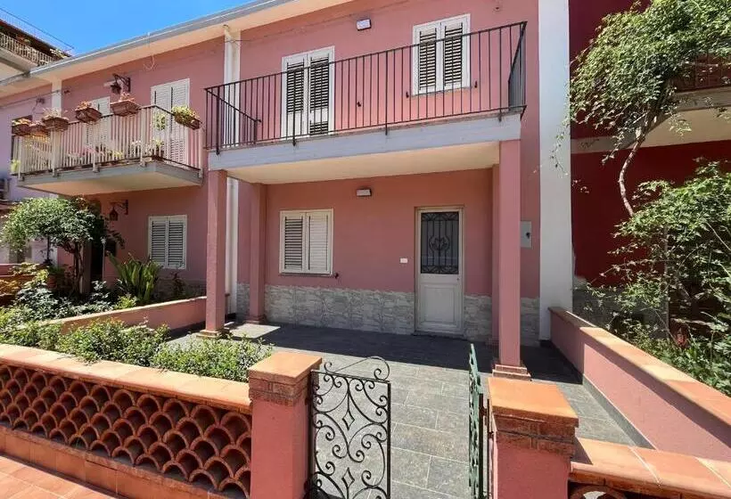 ペンション La Ginestra