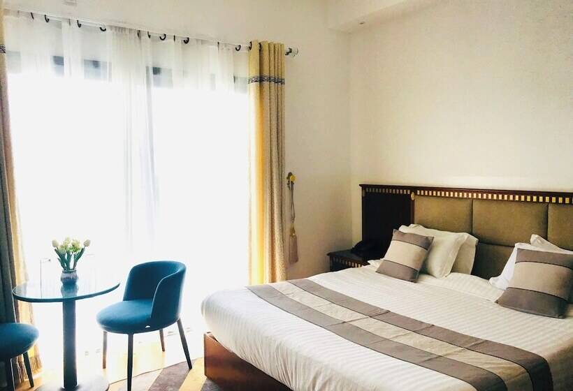 Sky Blue Hotel Espace