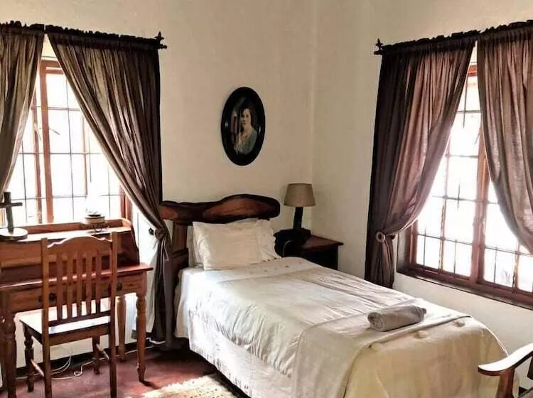 ホテル Trekpad Safaris