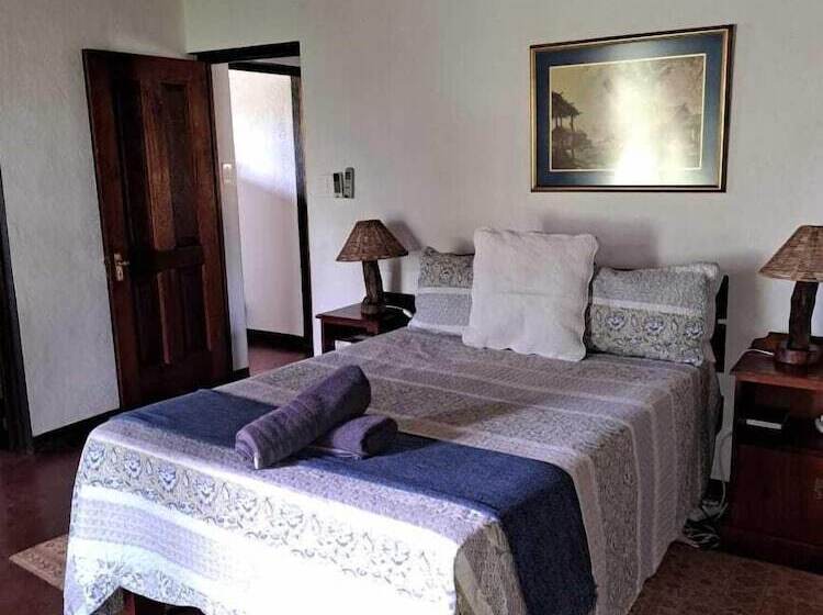 فندق Trekpad Safaris