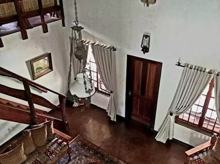 ホテル Trekpad Safaris