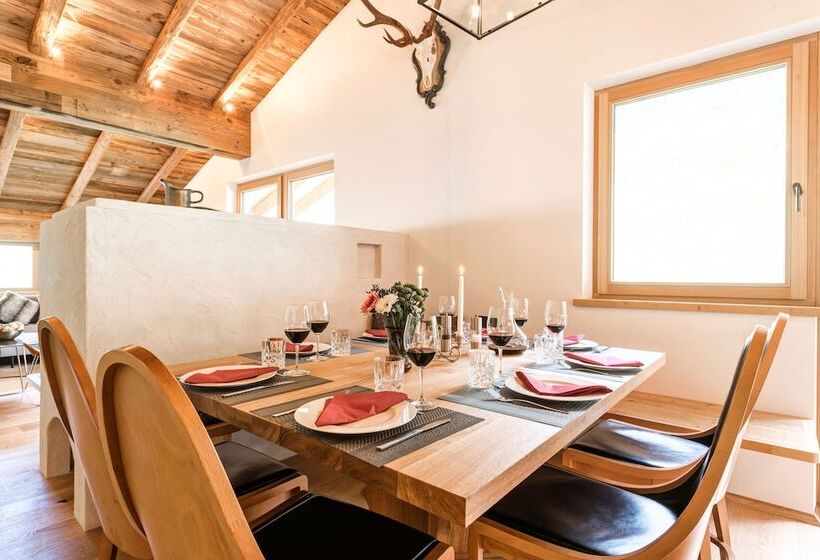 Chalet Marmotta Neve