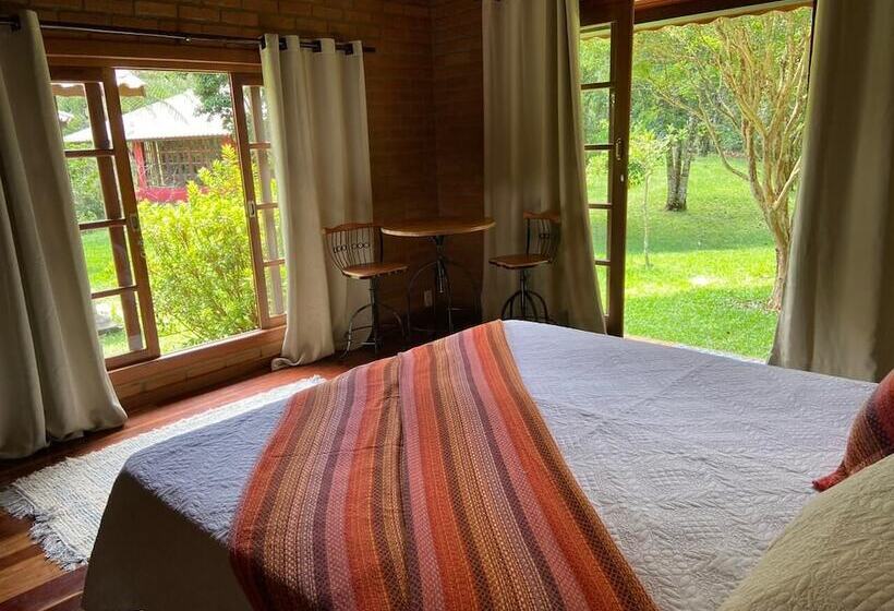 פונדק Pousada Bosque Do Visconde