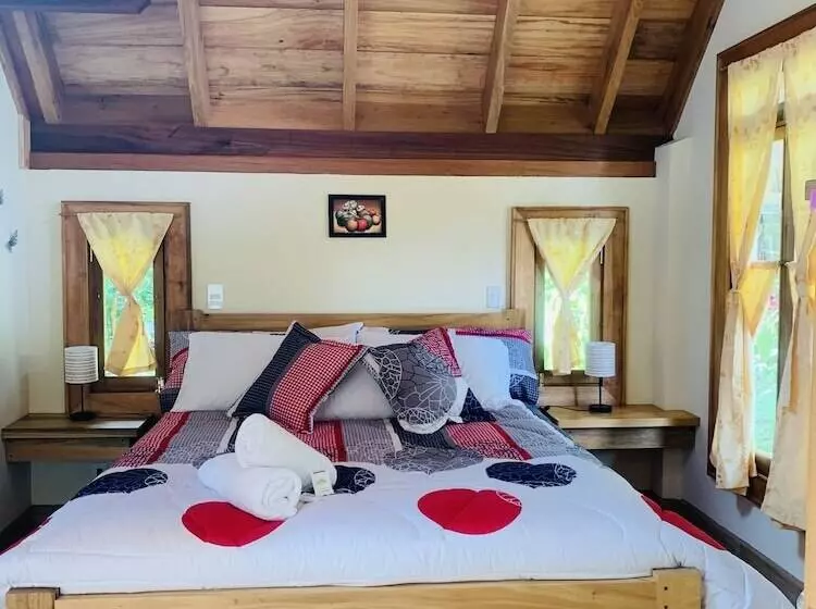 هتل Casa Del Rio