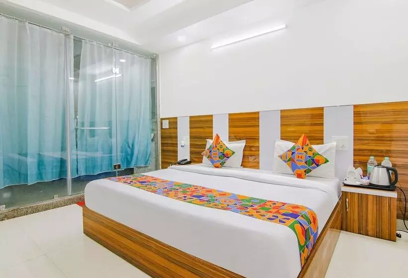 Fabhotel Gp Royal