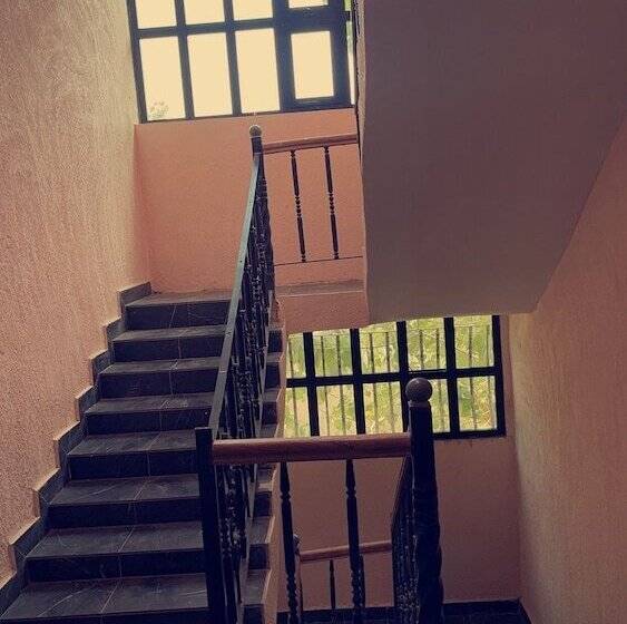 هتل Résidence Aïcha Tambacounda