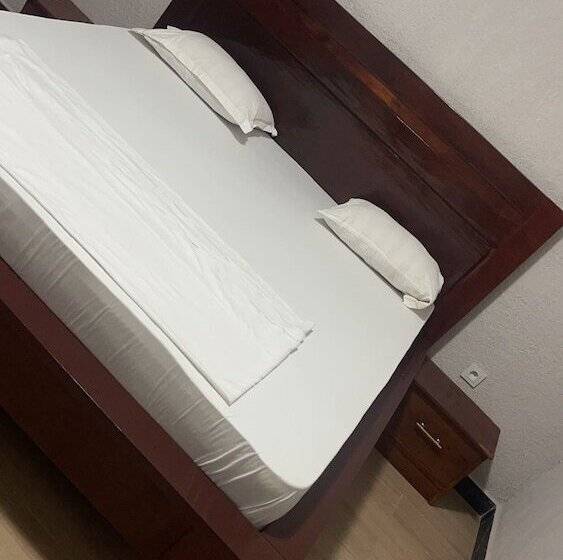 هتل Résidence Aïcha Tambacounda