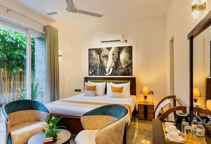 Hotelli The Palace By Ocean