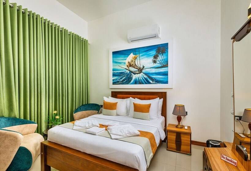 Hotel The Palace By Ocean