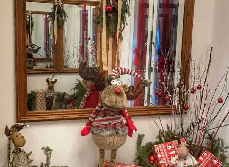 פנסיון Eden By The Mountain