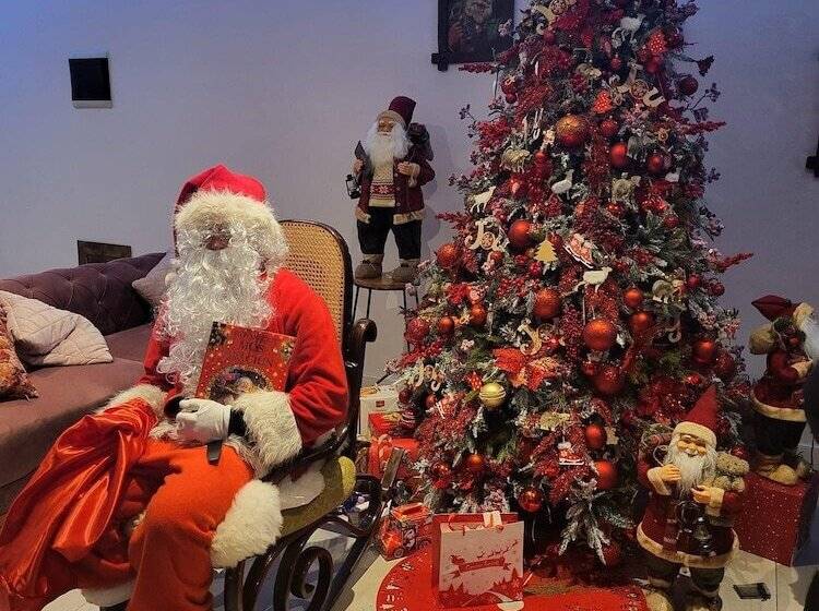 פנסיון Eden By The Mountain