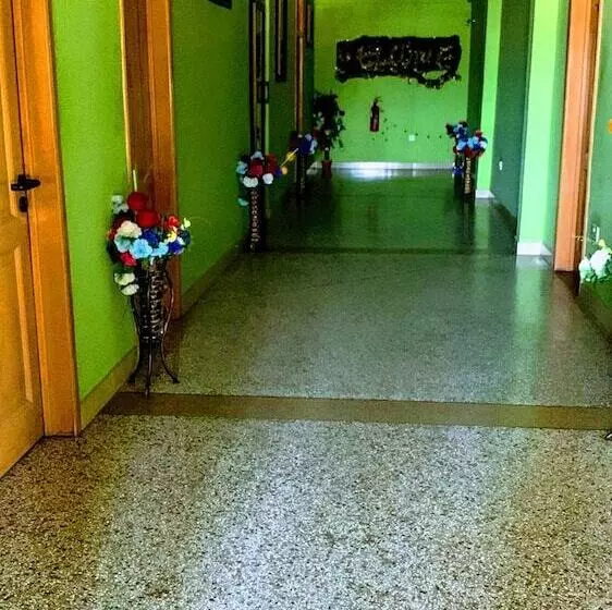 Majatalo Room In Guest Room   Renajoe Exclusive Guesthouse Tema Community 9