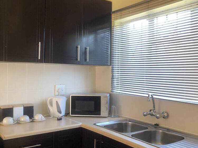 پانسیون Wanakah Estate Guesthouse