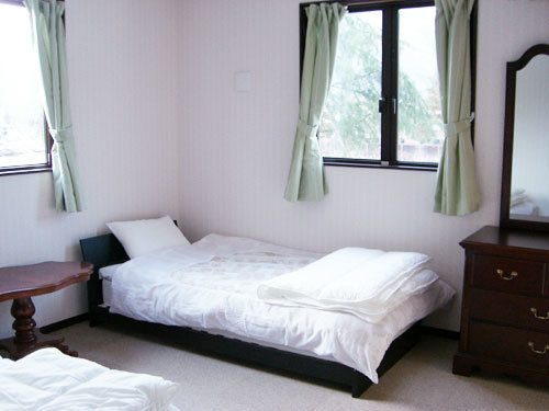 فندق صغير Den's Inn