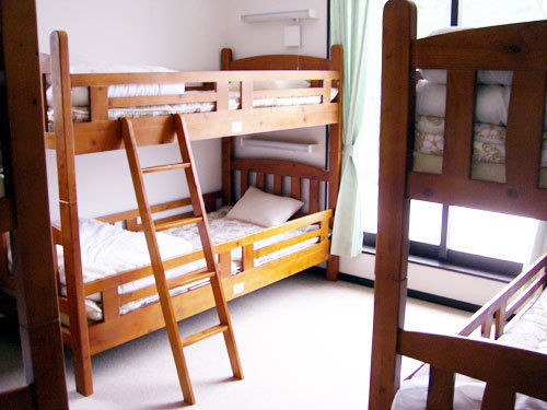 فندق صغير Den's Inn