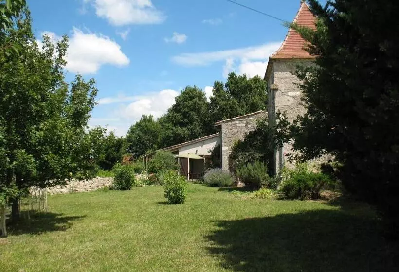 ベッドアンドブレックファースト Chambre D Hôtes Le Pigeonnier De Quittimont