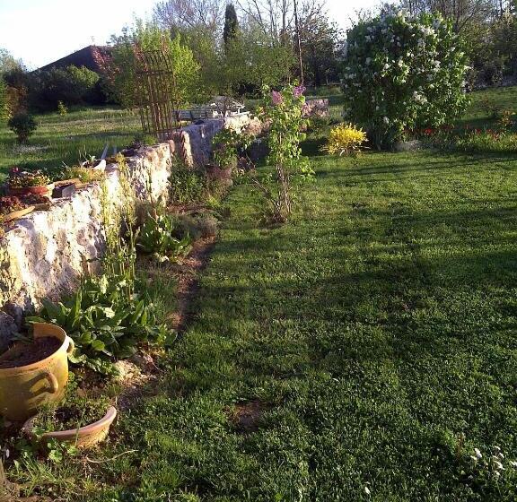 مبيت وإفطار Chambre D Hôtes Le Pigeonnier De Quittimont