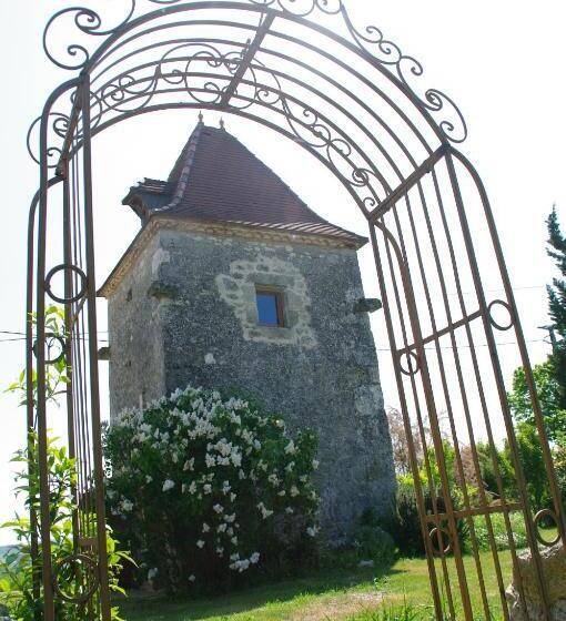 مبيت وإفطار Chambre D Hôtes Le Pigeonnier De Quittimont