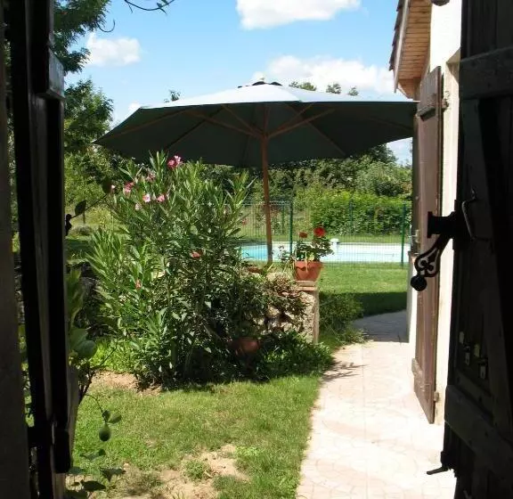 ベッドアンドブレックファースト Chambre D Hôtes Le Pigeonnier De Quittimont