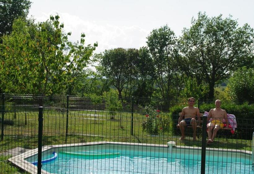 مبيت وإفطار Chambre D Hôtes Le Pigeonnier De Quittimont