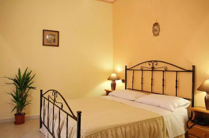 Aamiaismajoitus (B&B) La Perla Del Sannio