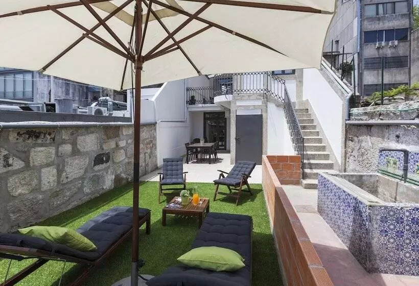 Bo   Marquês Apartments