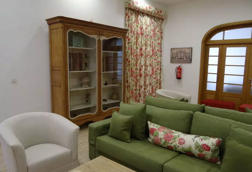 هتل Casa Rosa
