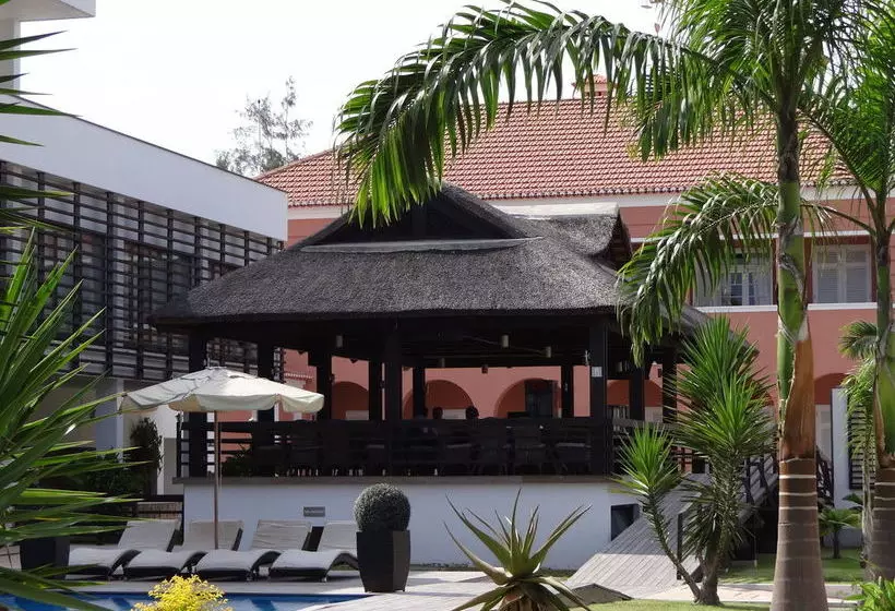 هتل Casa Rosa