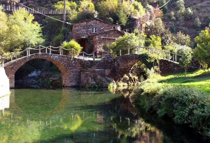 Hotelli Alva Valley