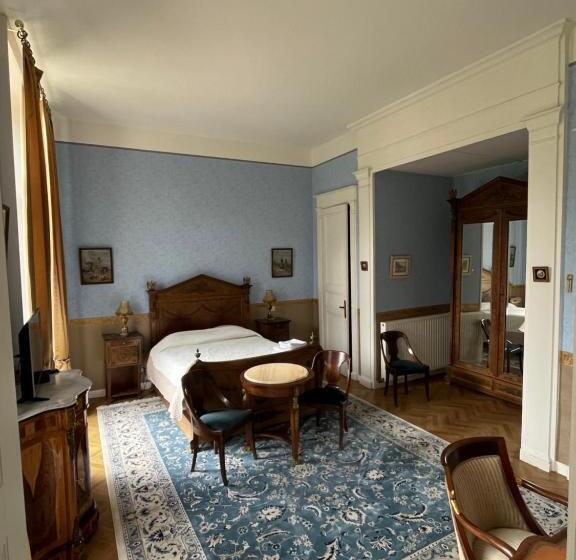 호텔 Chateau Des Chevaliers De Grand Tonne