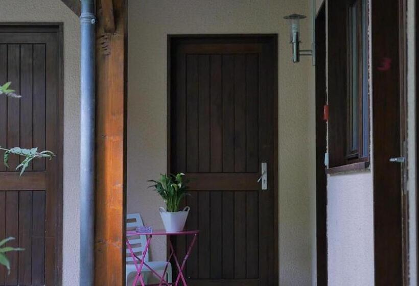 ホテル La Ferme De Thoudiere