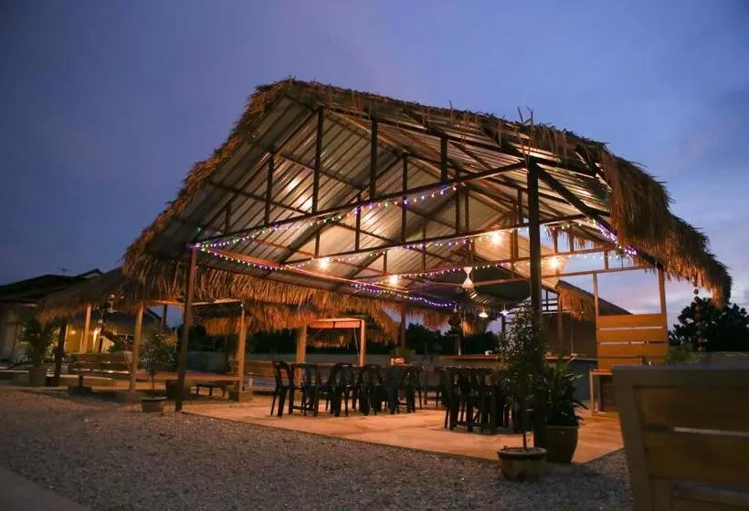 Hotelli Lavigo Resort