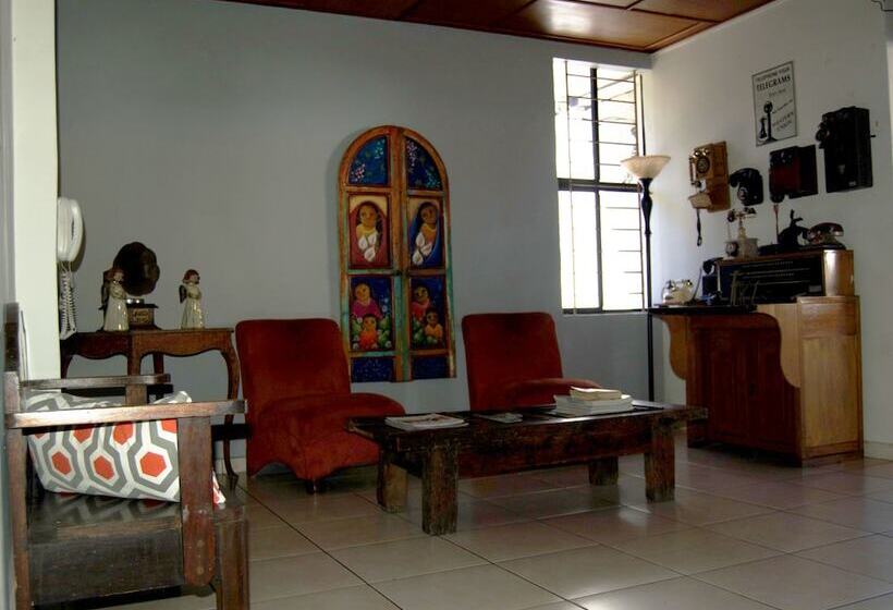 酒店 Meson De Maria